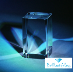 Glasblok 50 x 50 x 80 mm met acht facetten