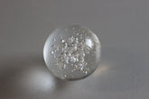 Glazen bol bubbles diameter 50 mm. met een stavlak