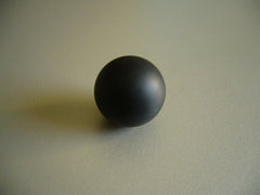 Glazen mat zwarte bol met diameter 30 mm.